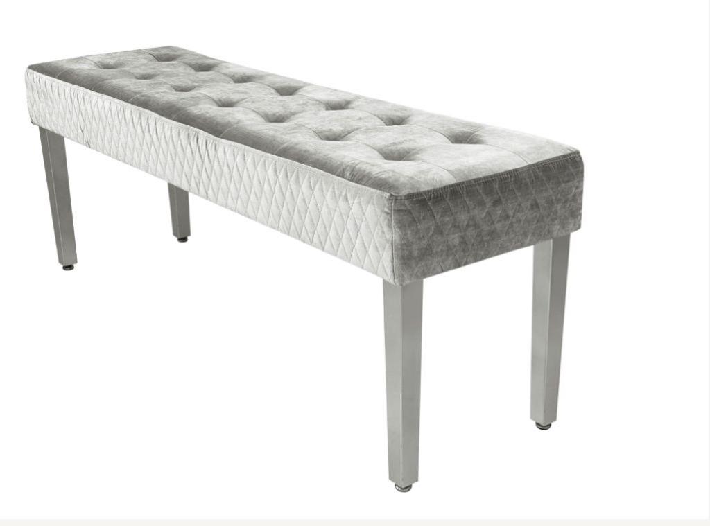 Louis Marble Dining Table With 4 Valentino Lion Knocker Chairs & Majestic Bench Bench